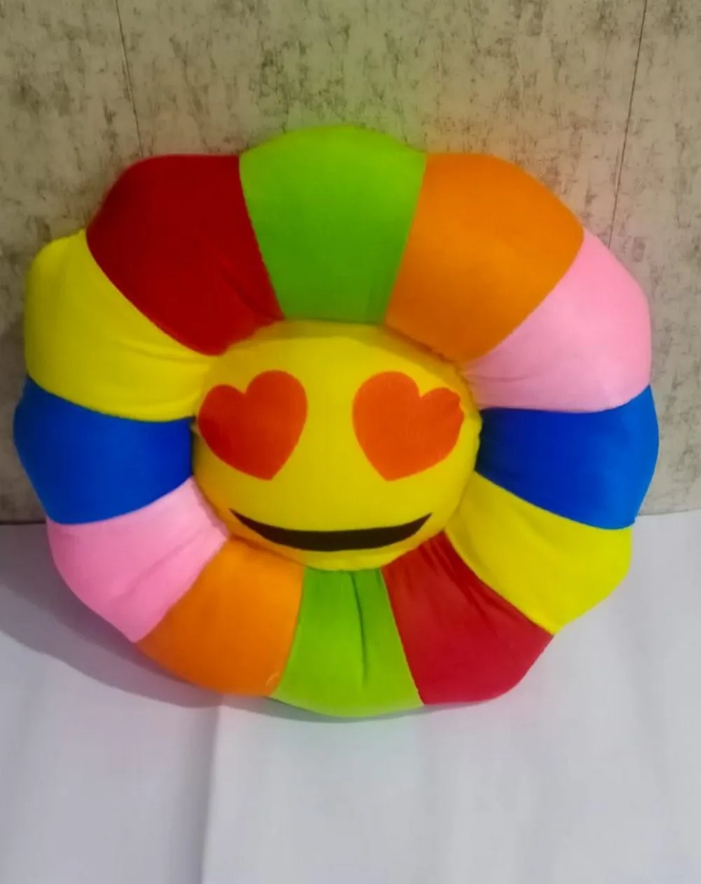 sunflower emoji colorful kids round cushion, 16x16, heart eyes