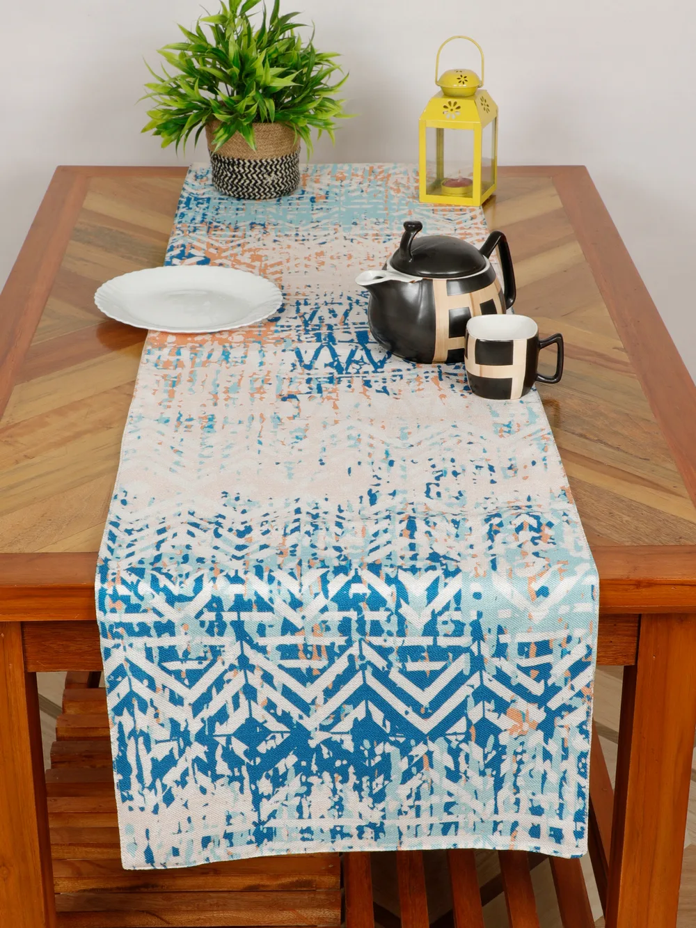 Cotton polyester printed table runner, triangle, square, wave, 54x14, white, blue, mustard