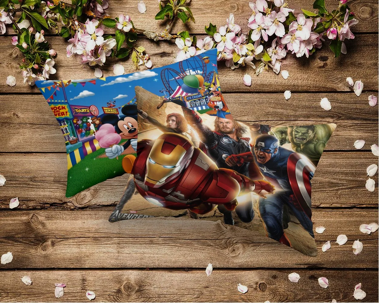 Kids Pillow Avengers brown, Mickey funfair | Set of 2