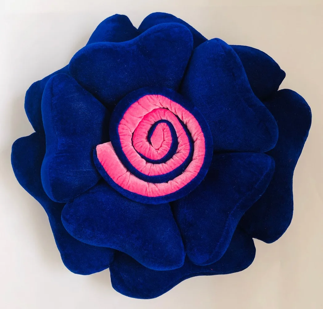 Rose petal shaped cushion, 16x16, Pack of 1, Blue