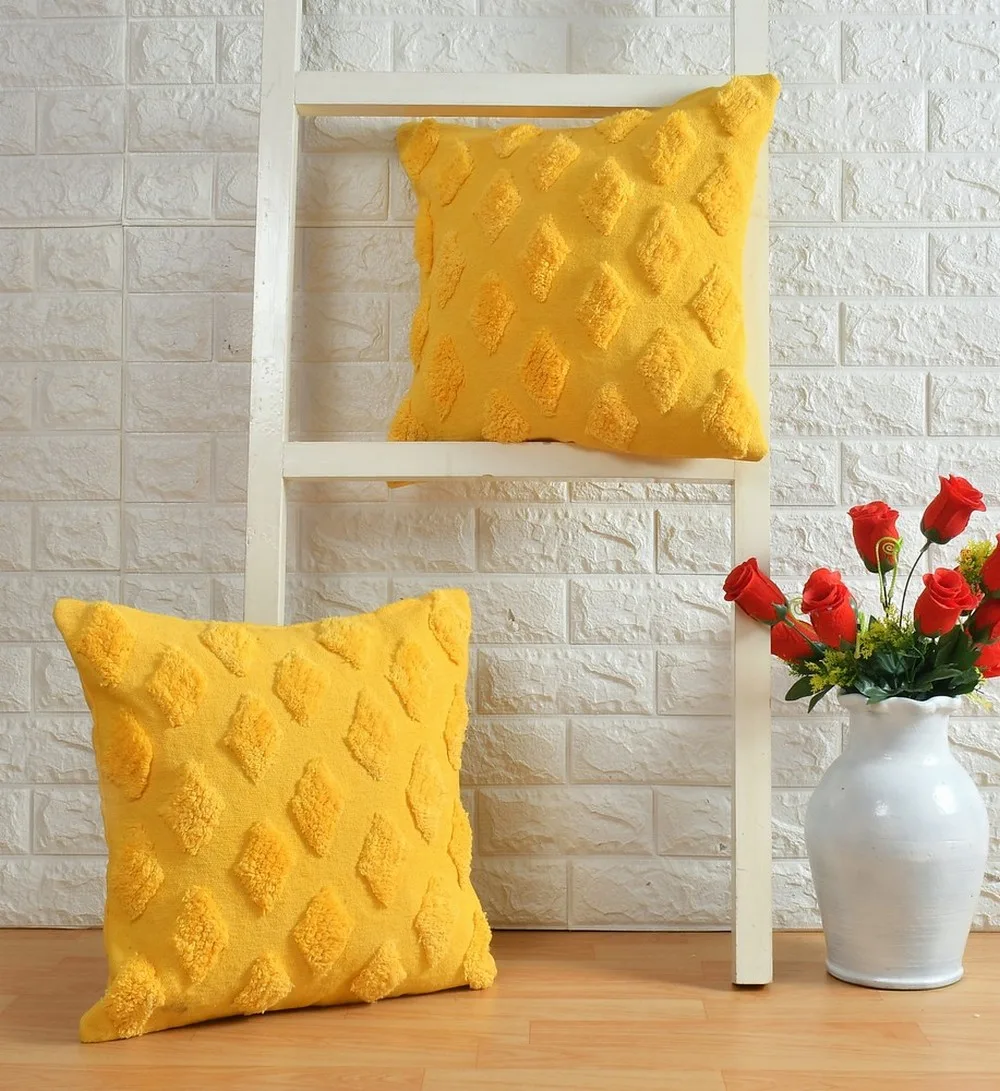 Small diamonds barfi tufted cushion cover, Yellow, 16x16