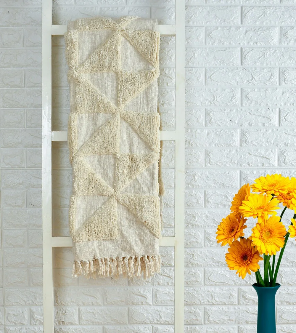 Triangle square throw tassles, cotton, off-white, 60x50 inches