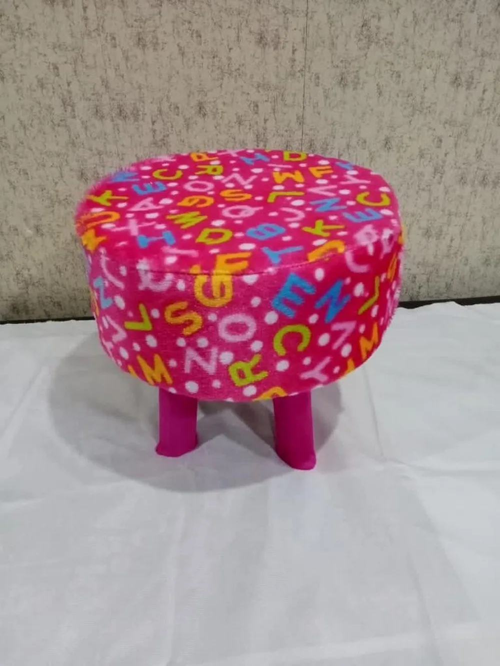 Cartoon printed stool kids, 12 inch with box, Pink, Alphabets